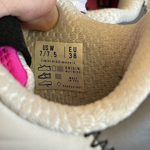 Municipal Origin Sneakers Shoes Size 7 / 7.5 Pink White Black - Picture 6 of 8